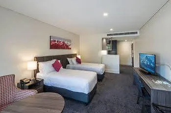 Alexandra Hills Hotel Cleveland 4*,